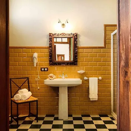 Villa Casa Lola Y Juan, Huespedes Haría